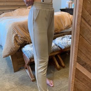 SHEIN JOGGER SWEATS